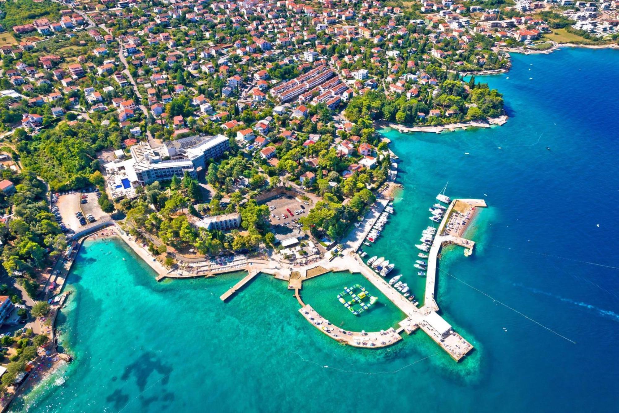 Apartments Brankica Island - Happy Rentals Vantacici Eksteriør bilde